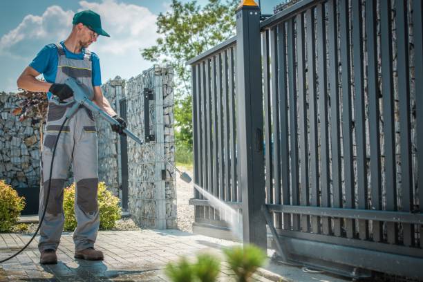 Best Pool Deck Cleaning  in Corinth, MS